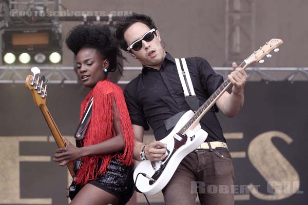 NOISETTES - 2009-08-29 - SAINT CLOUD - Domaine National - Grande Scene - 
